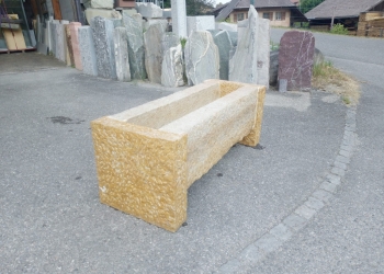 Kalksteintrog